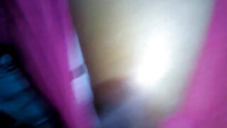 ایک رسیلی لڑکی کے سا ...
