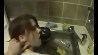 کشتی میں مرینا کے سا ...