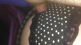 صبح اس گرم لڑکی کو چ ...