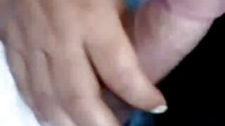 فٹ لڑکی میرے لیے رقص ...