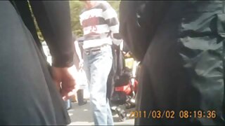 سنہرے بالوں والی سیک ...