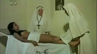 تمام بہنیں اس وقت مش ...