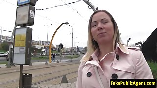 سویتا شاور میں ننگی  ...